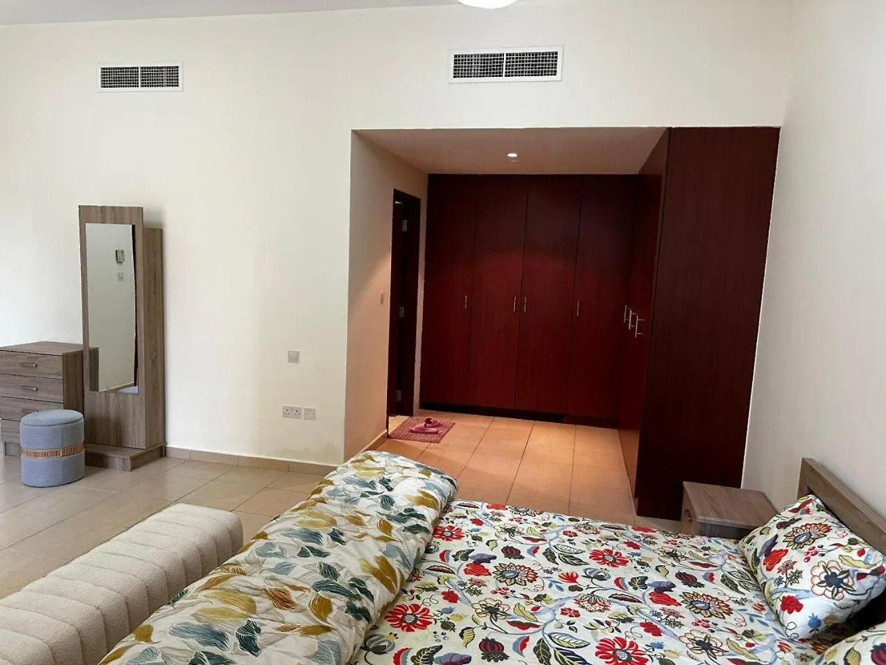 Hot Master Bed Room - Jbr Walk Marina Dubai Yetişkin Oteli